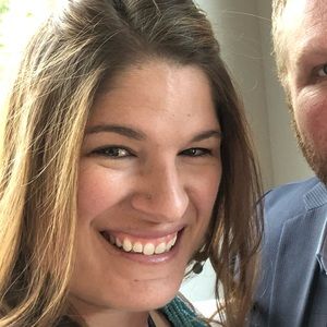 Meet your Posher, Courtney